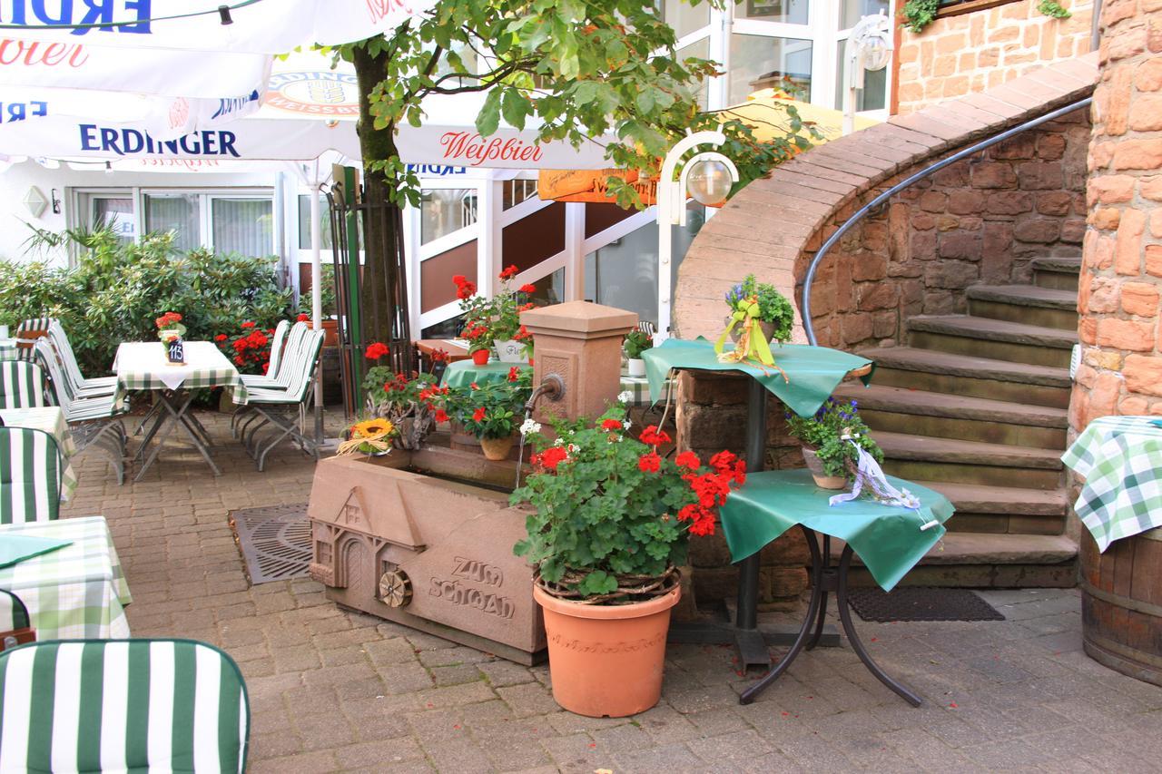 Hotel- Restaurant Zum Schwan Waldfischbach-Burgalben Εξωτερικό φωτογραφία