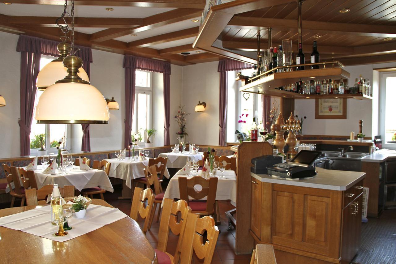 Hotel- Restaurant Zum Schwan Waldfischbach-Burgalben Εξωτερικό φωτογραφία